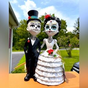 Día De Los Muertos Bride & Groom Skeleton Statue Wedding Figurine NWT